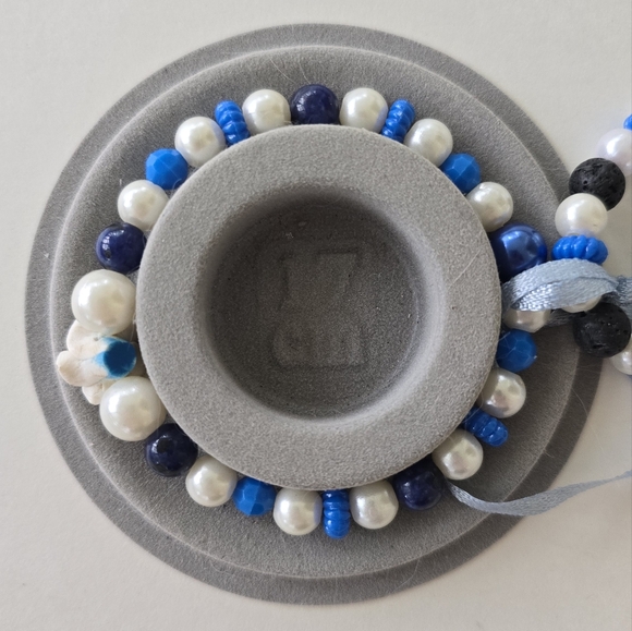 🌋 Hawaiian Beach Bracelet Set - Picture 10 of 10